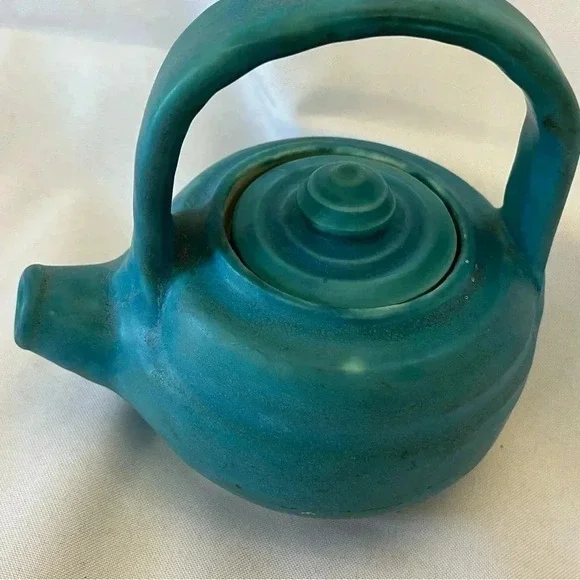 Vintage Handmade Clay Pottery Tea Pot - Picture 5 of 7